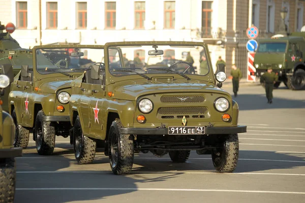 Russland Petersburg 2016 Uaz Militärfahrzeug Vorbereitung Auf Die Siegesparade — Stockfoto