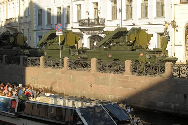 Rusland Petersburg 2016 Militaire Voertuigen Uitrusting Ter Voorbereiding Victory Parade — Stockfoto