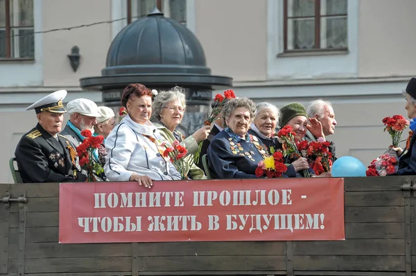 Россия Санкт Петербург 2014 Ветераны Солдаты Блокады Параде Победы Великой — стоковое фото