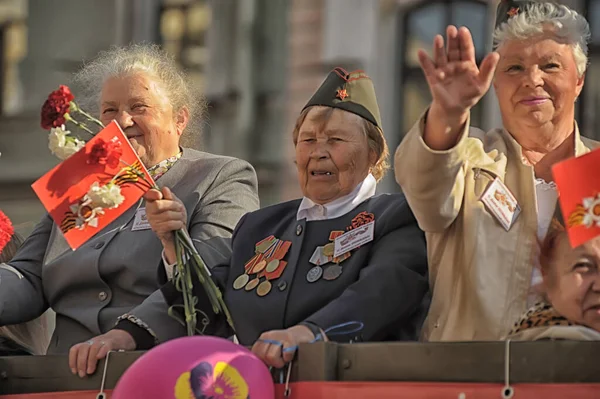 Rosja Sankt Petersburg 2014 Weterani Żołnierze Blokad Paradzie Zwycięstwa Wielkiej — Zdjęcie stockowe