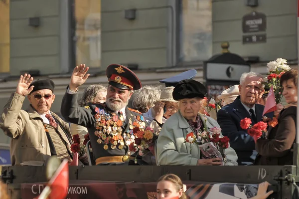 Ryssland Petersburg 2014 Veteraner Och Blockadsoldater Vid Paraden Det Stora — Stockfoto