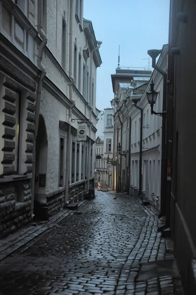 Estonia Tallin 2016 Las Calles Desiertas Del Viejo Tallin Temprano —  Fotos de Stock