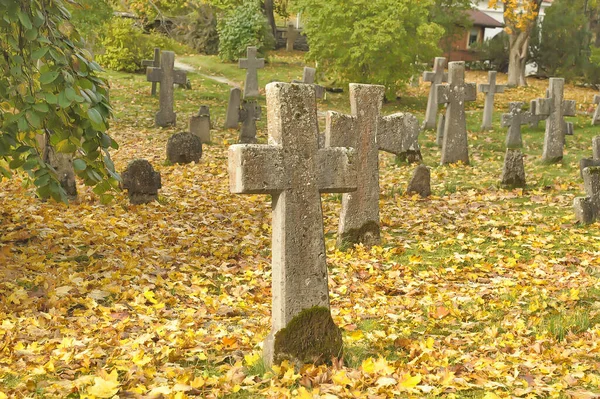 Estonia Tallinn 2016 Stone Crosses Old Cemetery Autumn — Stockfoto