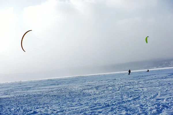 Petrozavodsk Russia 2021 Training Athletes Kiting Winter Sunny Day Lake — Stock Photo, Image