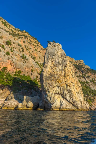 Όμορφη Θέα Από Νερό Κίτρινο Και Πορτοκαλί Κριμαία Ορεινό Τοπίο — Φωτογραφία Αρχείου