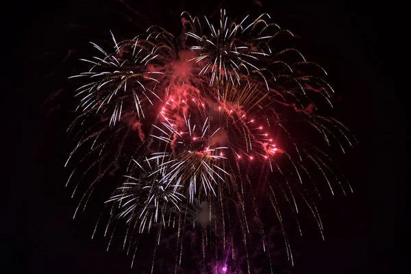 Fireworks in the dark sky — Stock Photo, Image