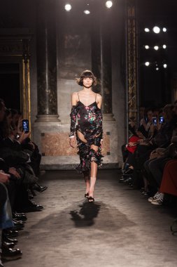 Francesco Scognamiglio göster