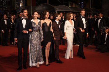 'Yalnızca (Juste La Fin Du Monde) dünyanın sonudur' Premiere