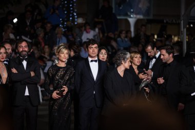 'Yalnızca (Juste La Fin Du Monde) dünyanın sonudur' Premiere