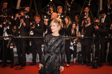 'Yalnızca (Juste La Fin Du Monde) dünyanın sonudur' Premiere