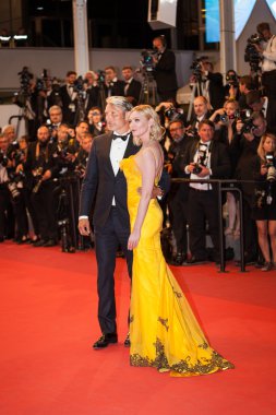 'Neon iblis' prömiyeri