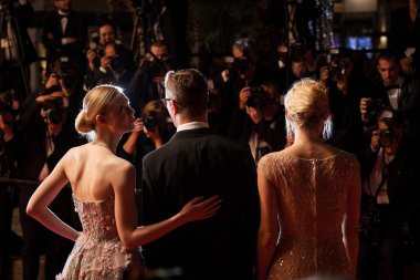 'Neon iblis' prömiyeri