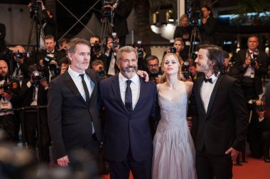 Yıllık 69 Cannes Film Festivali'nde 