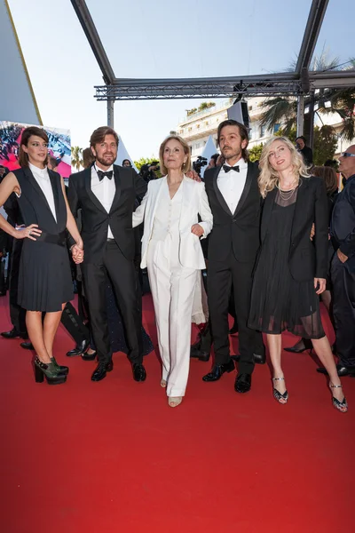 'Elle 'Premiere - 69e Festival de Cannes — Photo