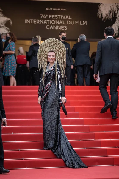 Cannes Francia Luglio 2021 Lena Lenina Partecipa Red Carpet Proiezione — Foto Stock