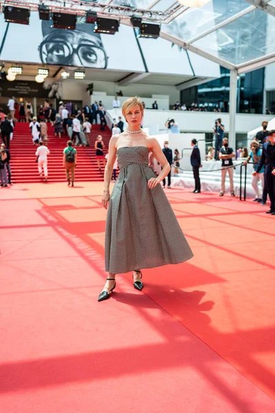 Cannes Francia Luglio 2021 Attrice Russa Svetlana Ustinova Assiste Red — Foto Stock