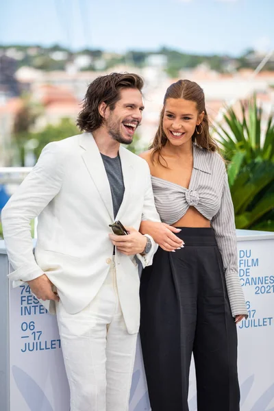 Cannes Francia Julio 2021 Franois Civil Adele Exarchopoulos Asisten Photocall — Foto de Stock