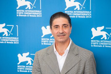 Simon Abkarian