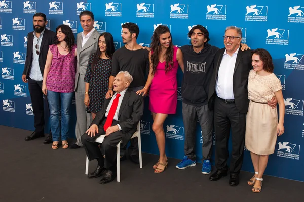 Alexander Hacke, Hindi Zahra, Simon Abkarian, Tahar Rahim, Lara Heller, Fatih Akin, Makram Khoury, Nurhan Sekerci, Mardik Martin — Stock Photo, Image