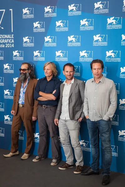 Warren ellism, viggo mortensen, david oelhoffen en reda kateb — Stockfoto