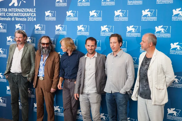 Matthew Gledhill, Warren Ellis, Viggo Mortensen, David Oelhoffen, Reda Kateb and Marc du Pontavice — Stock Photo, Image