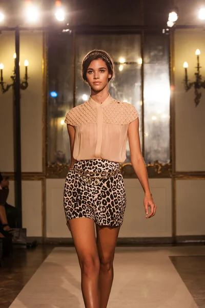 Elisabetta Franchi -  Milan Fashion Week Womenswear Spring-Summer 2015 — Stock Photo, Image