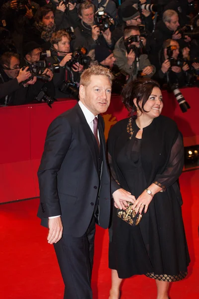 Kenneth Branagh e la moglie Lindsay Brunnock — Foto Stock