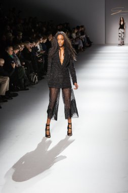 Jeneratörü Show'da Milan Fashion Week