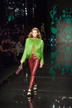 Milan Fashion Week Aigner Show'da