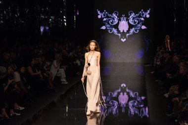 Milan Fashion Week Aigner Show'da