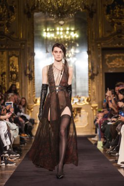 Milan Fashion Week Show'da Nicholas K