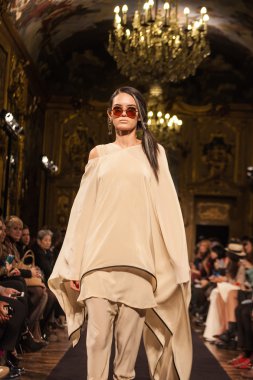 Milan Fashion Week Show'da Nicholas K