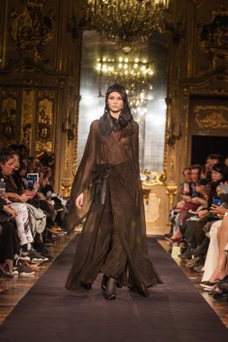 Milan Fashion Week Show'da Nicholas K