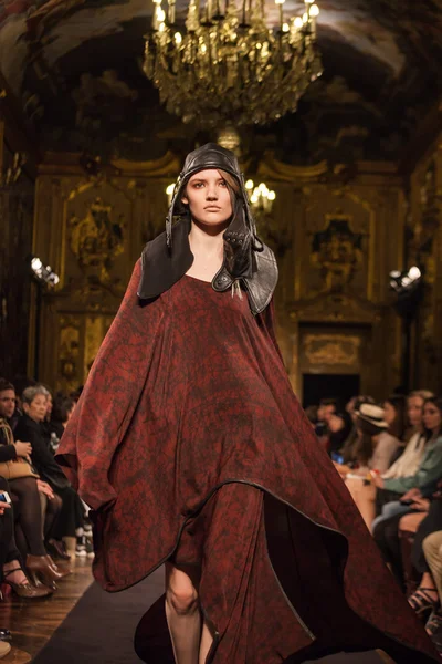 Nicholas K show på Milano Fashion Week — Stockfoto