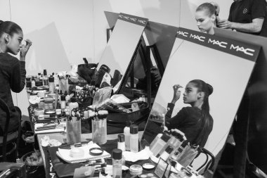 Elisabetta Franchi Show'da Milan Fashion Week