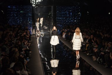 Milan Fashion Week Show'da Ermanno Scervino