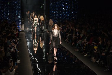 Milan Fashion Week Show'da Ermanno Scervino