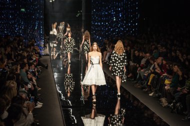 Milan Fashion Week Show'da Ermanno Scervino