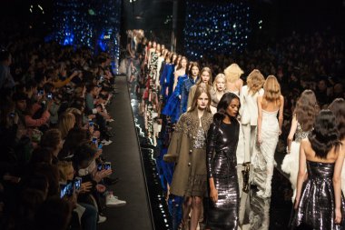 Milan Fashion Week Show'da Ermanno Scervino
