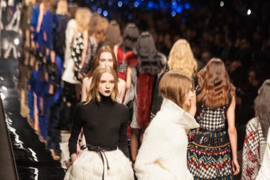 Milan Fashion Week Show'da Ermanno Scervino