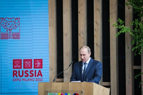 Presiden Rusia Vladimir Putin mengunjungi Expo — Stok Foto