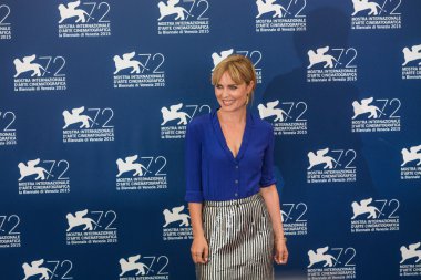 Aktris Radha Mitchell
