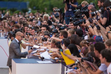 aktör Stanley Tucci