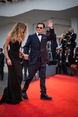 johnny depp, amber duydum
