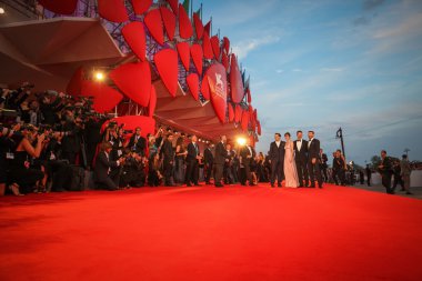 Johnny Depp, Dakota Johnson, Scott Cooper, Joel Edgerton
