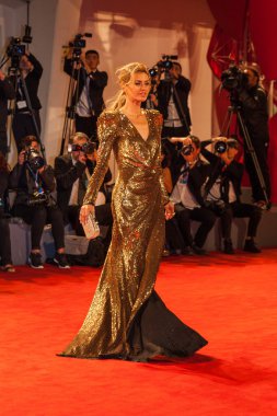 Aktris Victoria Bonya