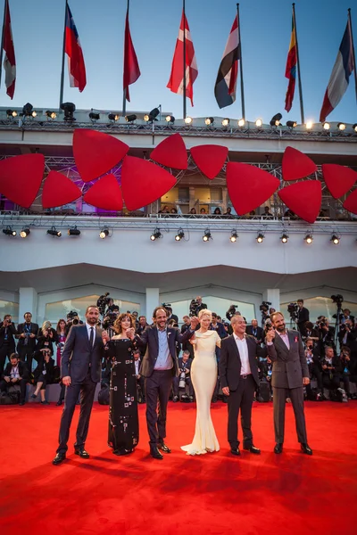 Matthias Schoenaerts, Dakota Johnson, Luca Guadagnino, Tilda Swinton, Corrado Guzzanti, Ralph Fiennes — Stock Photo, Image