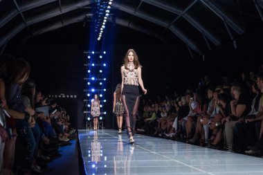 John Richmond defile