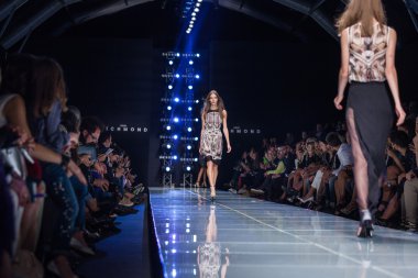 John Richmond defile