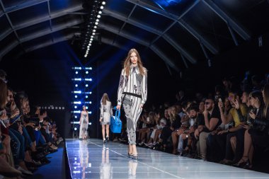 John Richmond defile